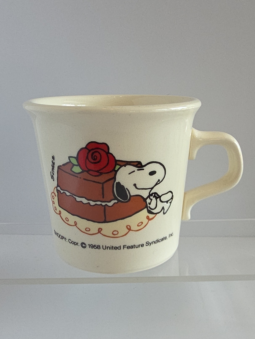 Vintage 1958 Taylor International Peanuts Snoopy Ceramic Coffee Cup Mug -USA